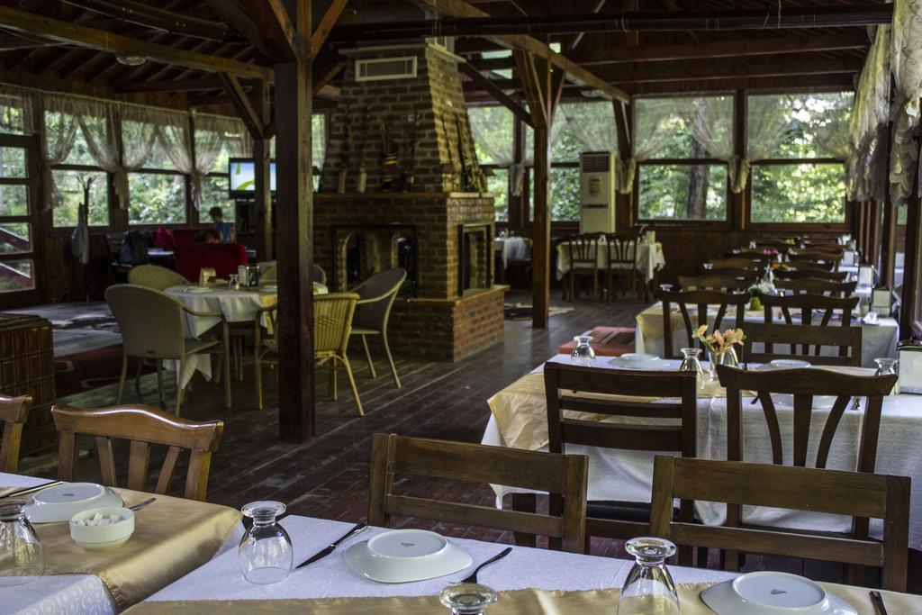 Asina Motel ซาพานจา ภายนอก รูปภาพ