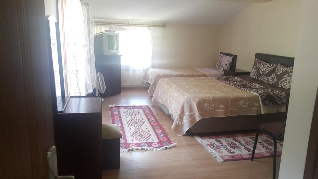 Asina Motel ซาพานจา ภายนอก รูปภาพ